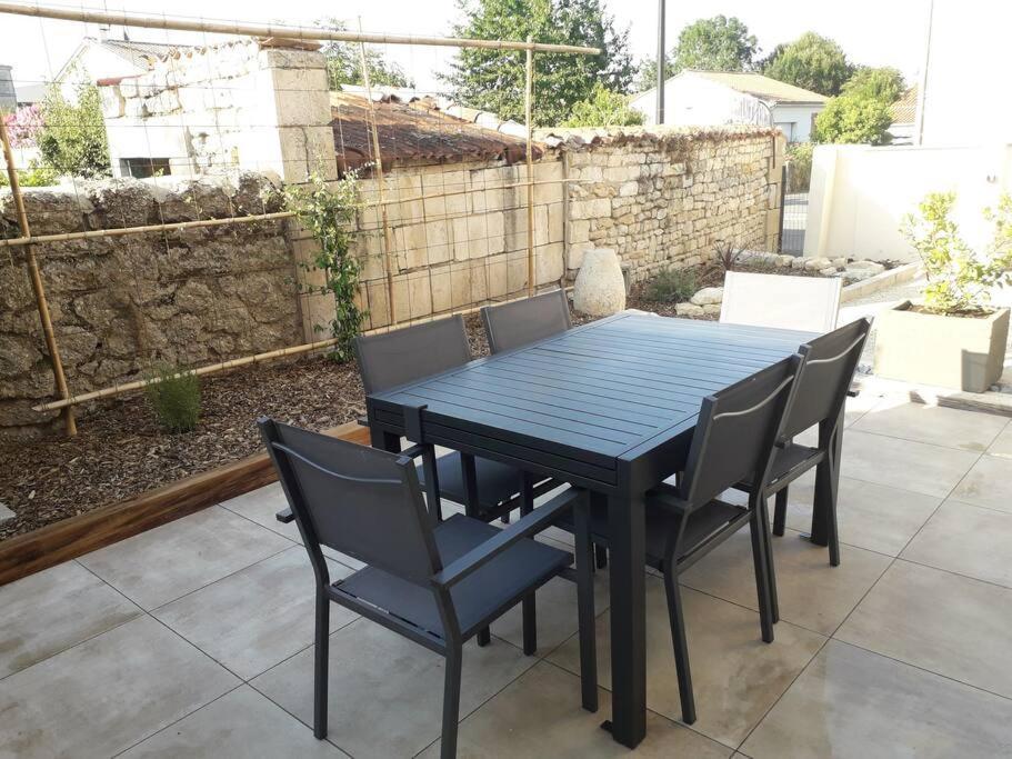 Gite 4/5 Personnes - Marais Poitevin - 库隆 外观 照片